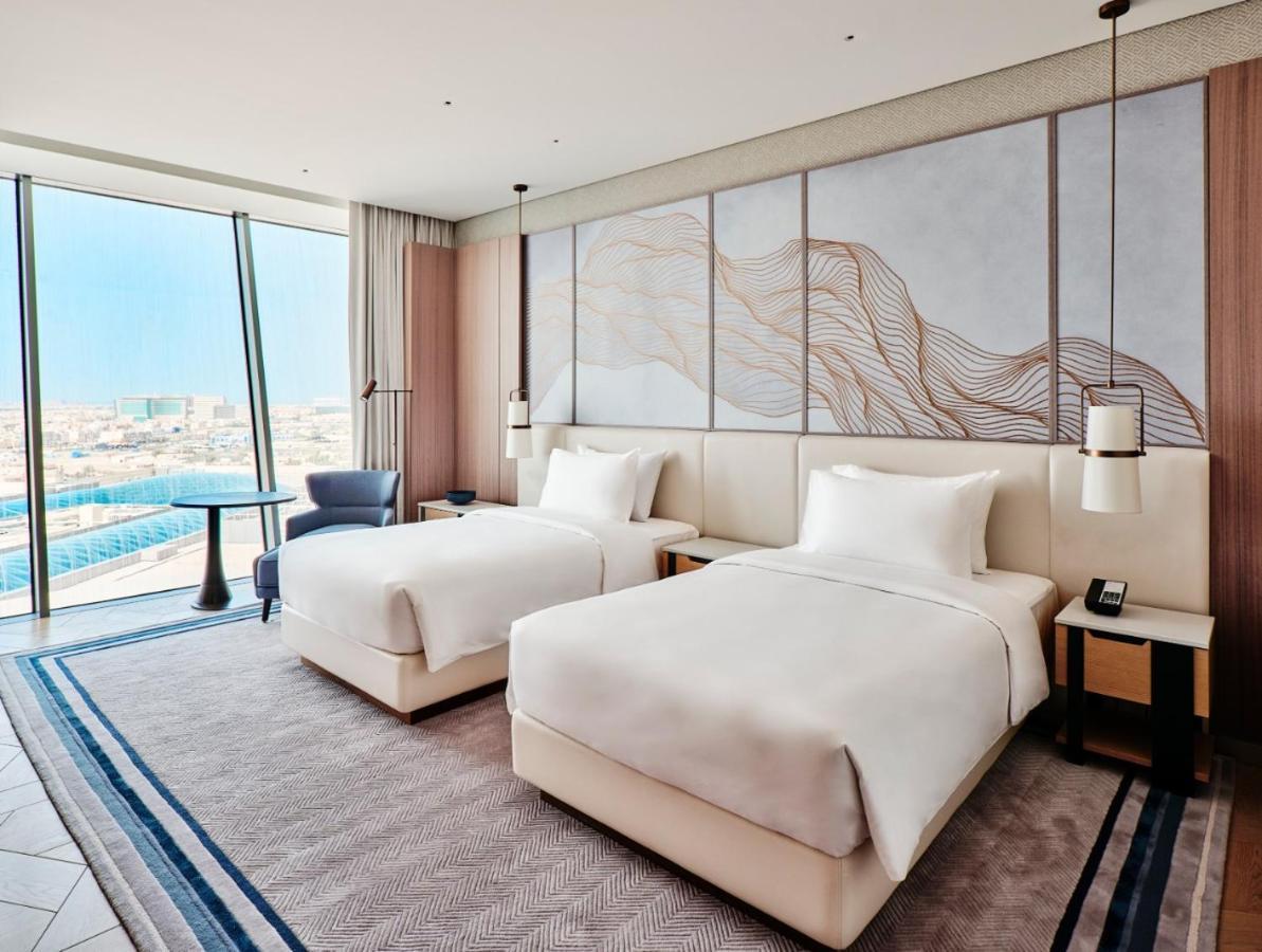Grand Hyatt Kuwait Hotel Кувейт Екстериор снимка Deluxe Room