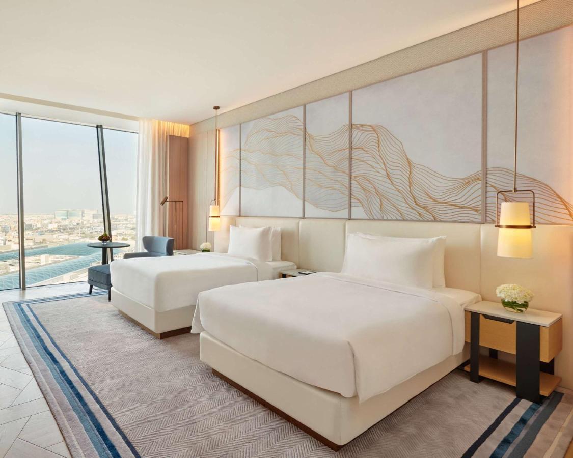 Grand Hyatt Kuwait Hotel Кувейт Екстериор снимка Deluxe room