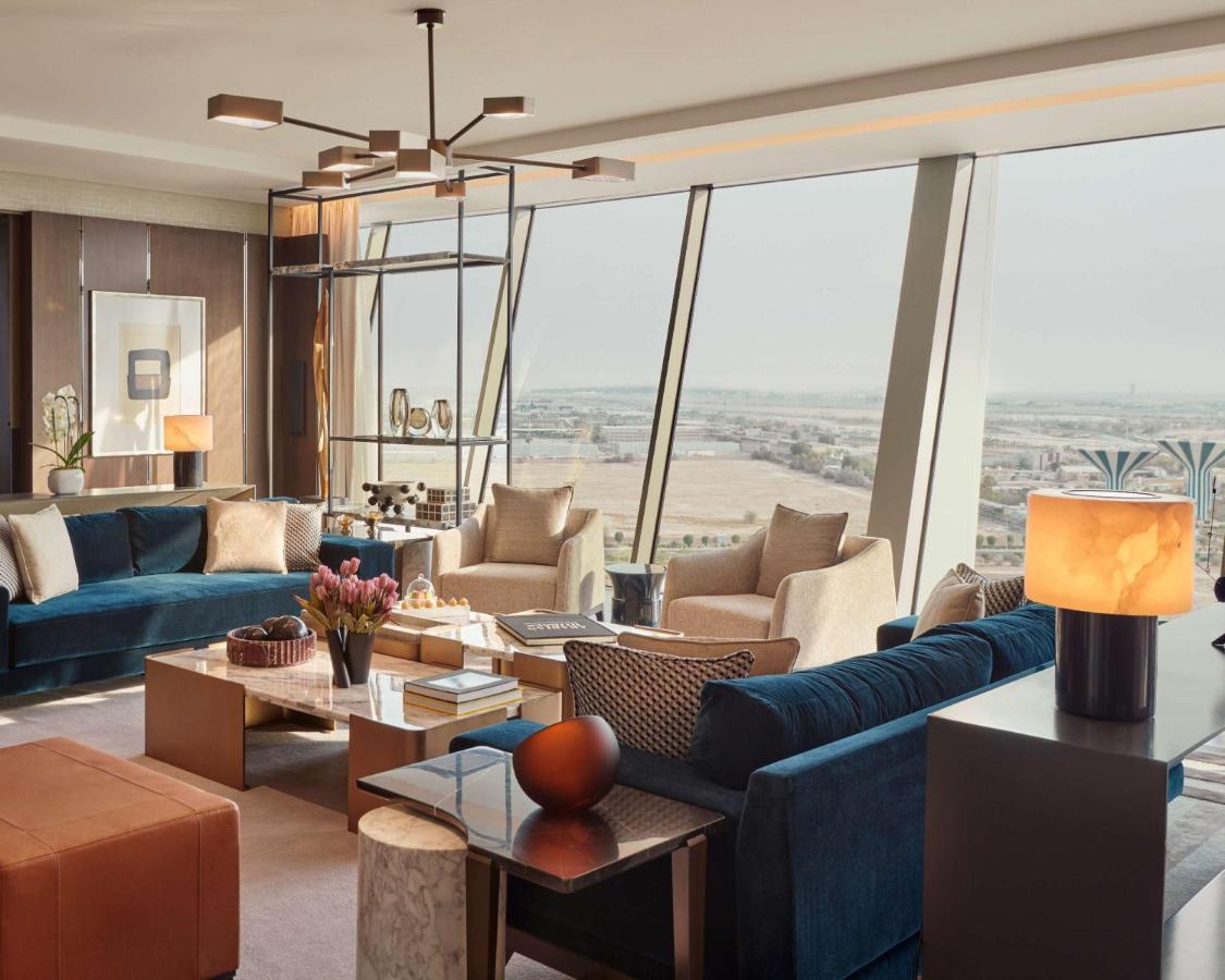 Grand Hyatt Kuwait Hotel Кувейт Екстериор снимка The living room of a suite at the Ritz-Carlton, DIFC