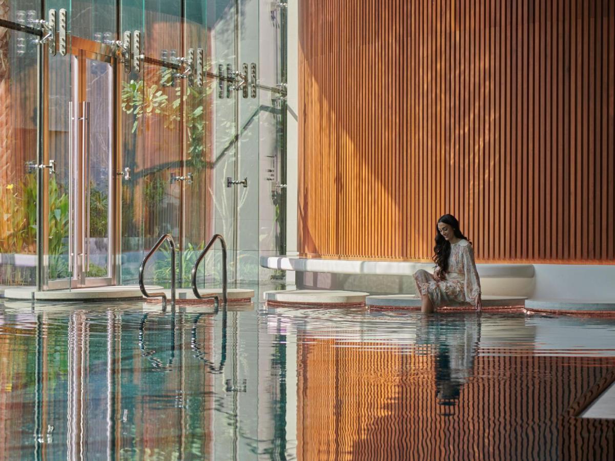 Grand Hyatt Kuwait Hotel Кувейт Екстериор снимка The Spa at The Landmark