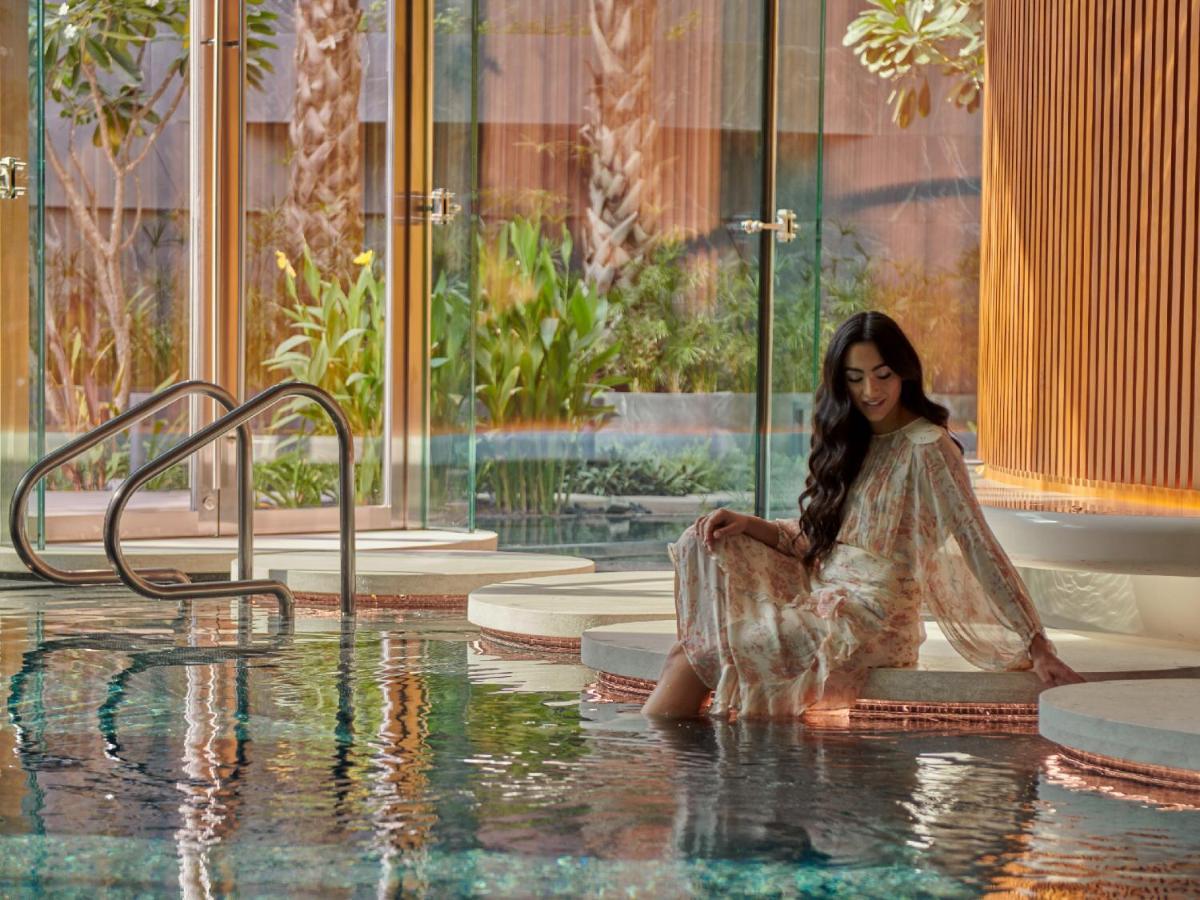 Grand Hyatt Kuwait Hotel Кувейт Екстериор снимка Spa at The St Regis Maldives Vommuli