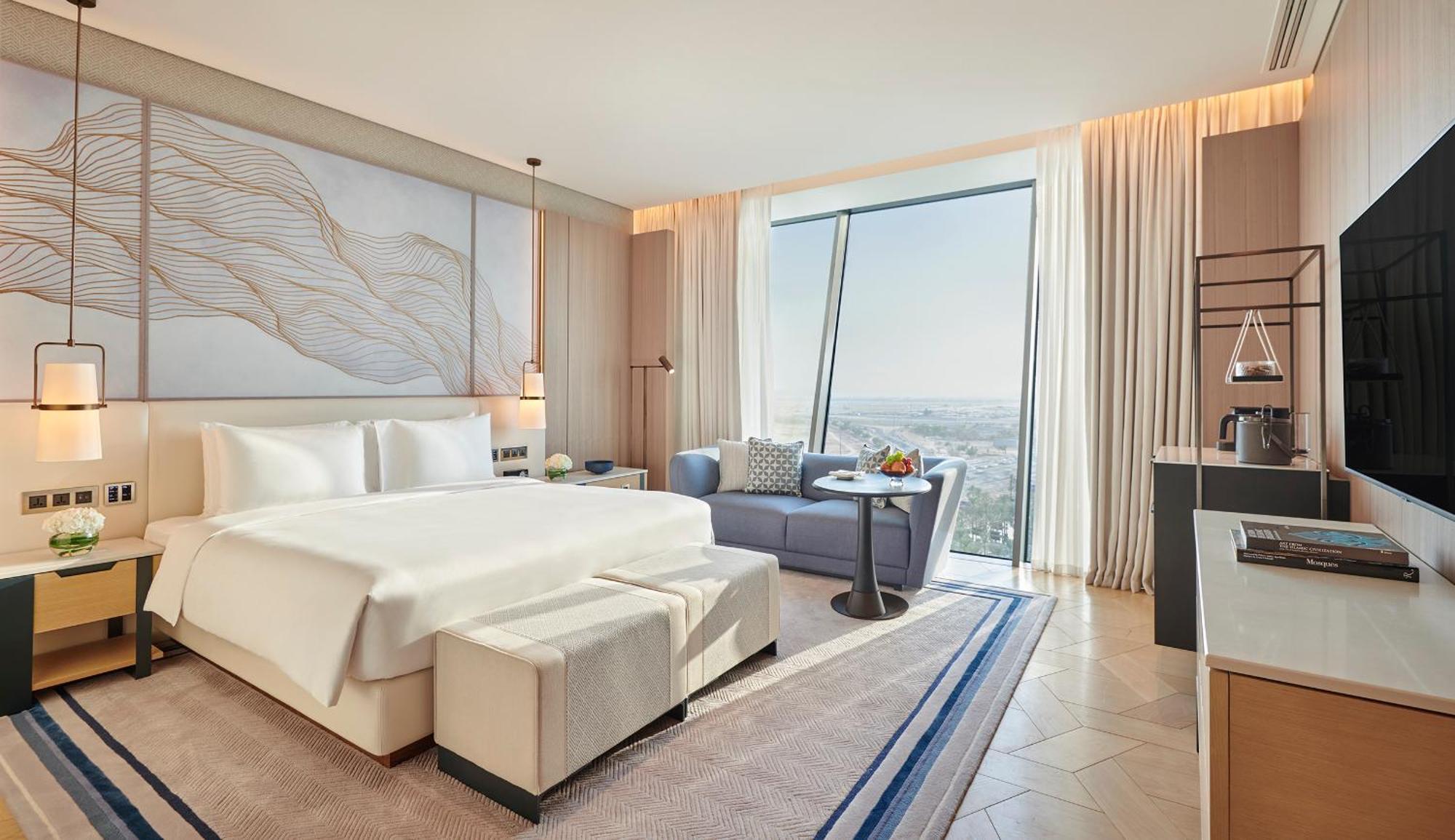 Grand Hyatt Kuwait Hotel Кувейт Екстериор снимка A bedroom at the hotel